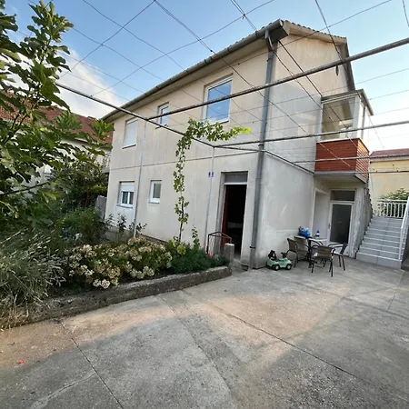 Apartman Buha